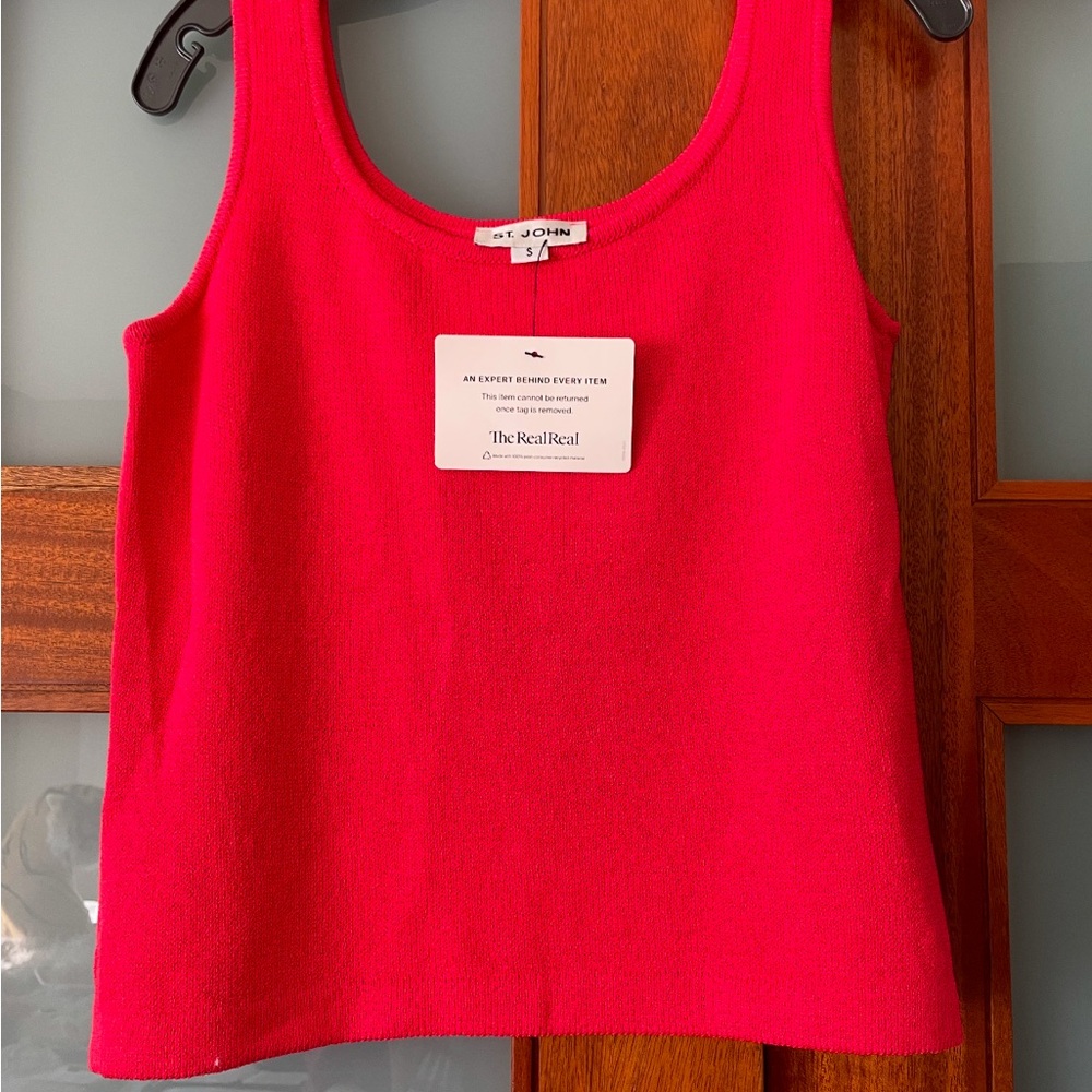 St. John Fuchsia Sleeveless Top